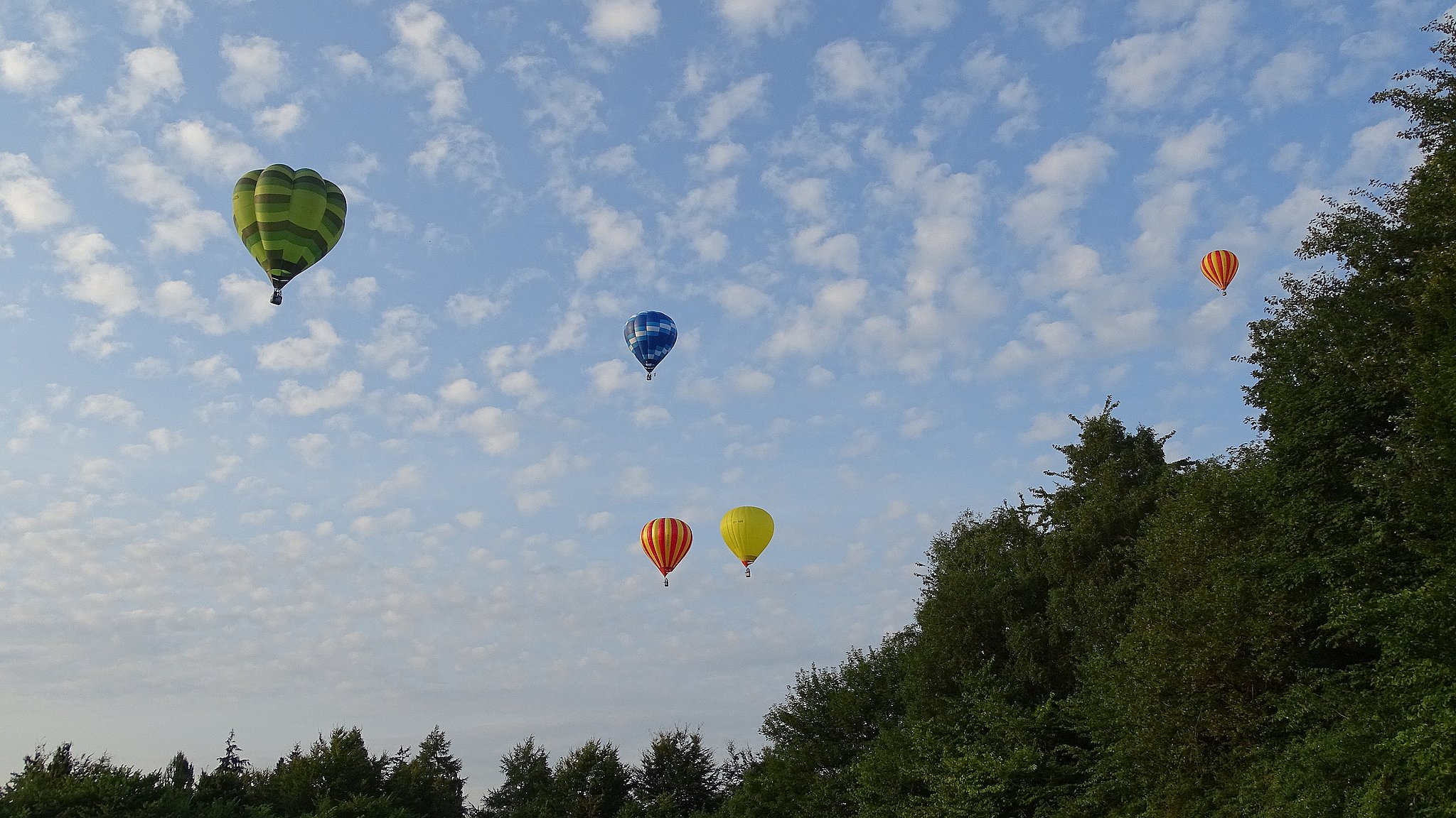 Bl Sten Aflyser Flyvninger Ved Dm I Ballonflyvning Tv Fyn