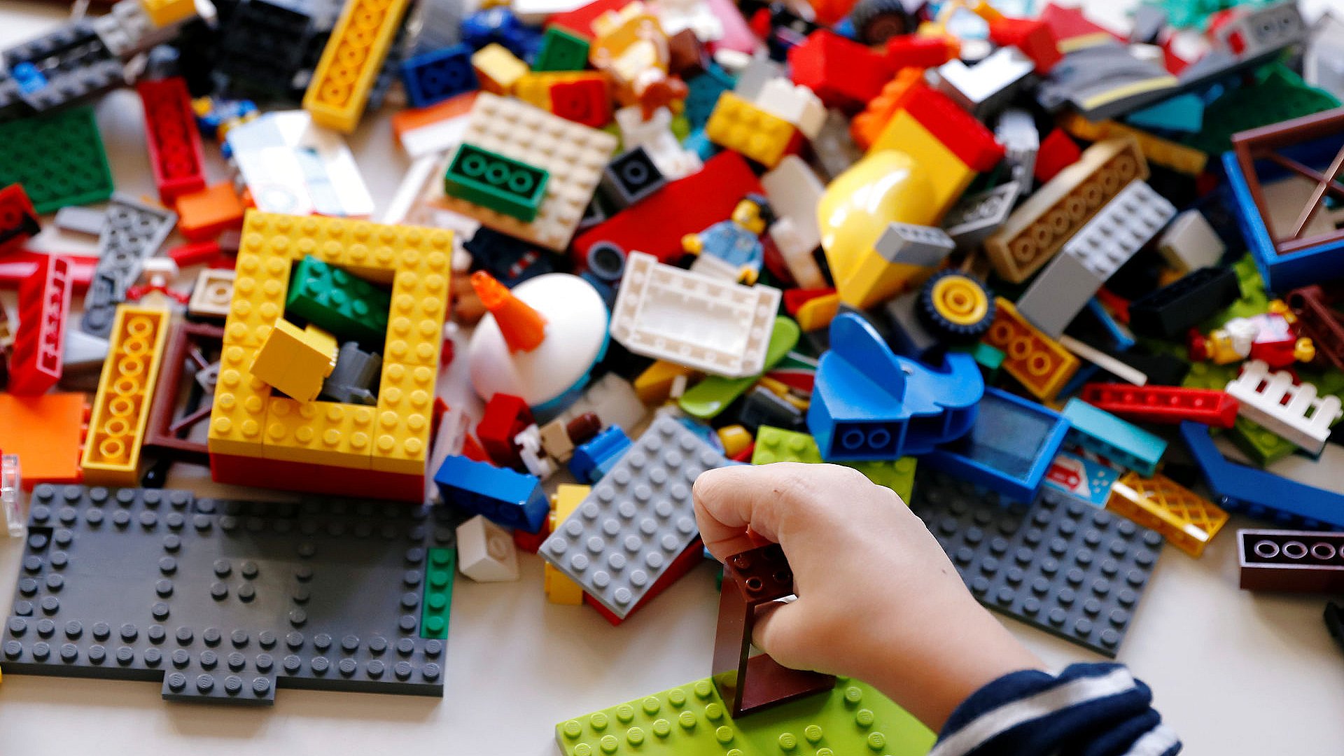 Fynbo for millionbedrageri mod Lego | Fyn