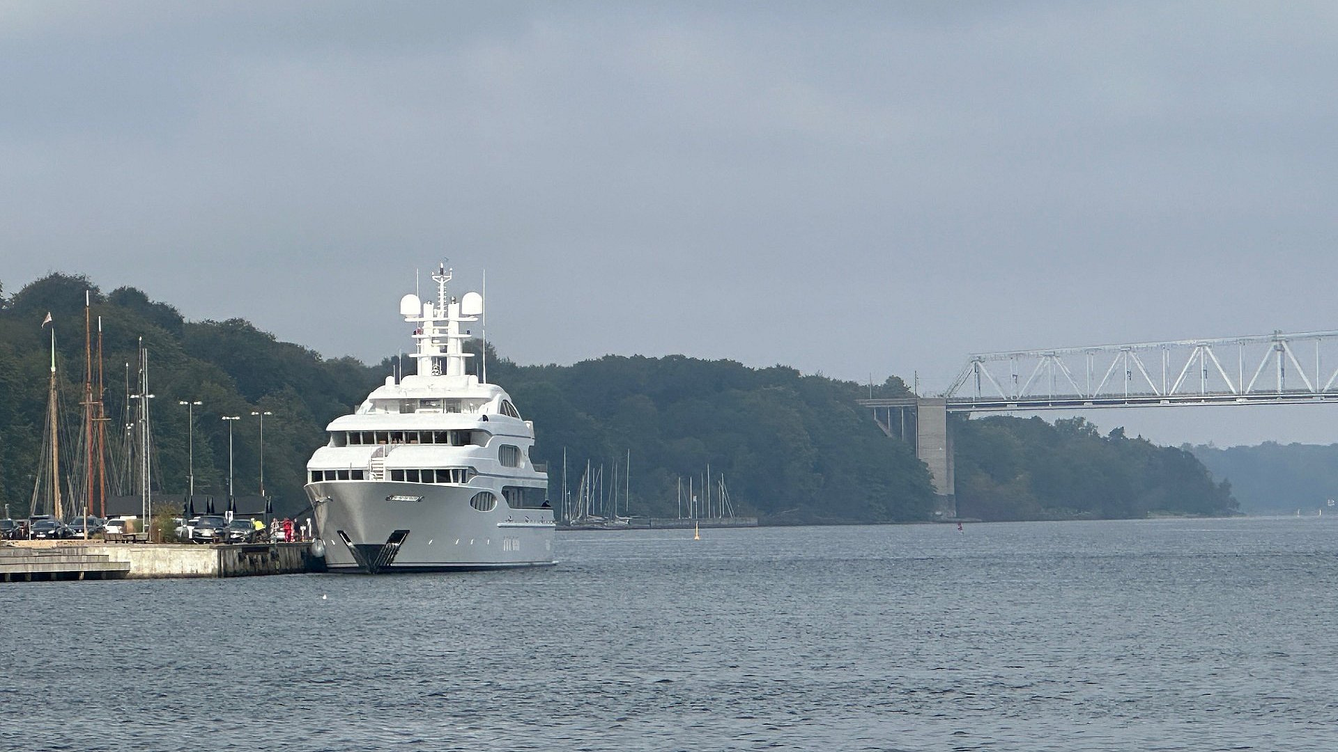 Havnen i Middelfart har fået fornemt besøg.