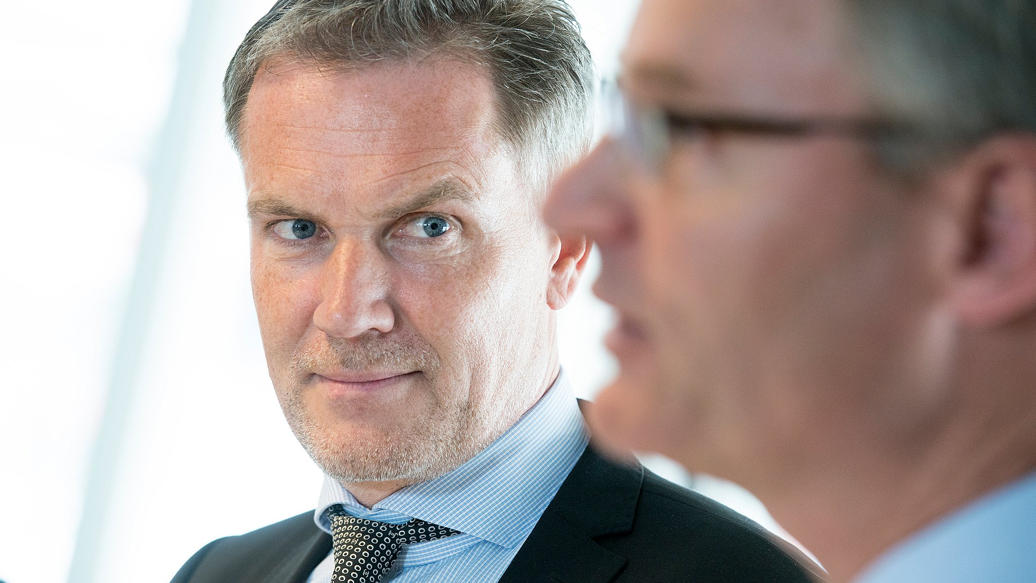 trods-corona-kvaler-thorborg-overskud-p-423-millioner-kroner-tv-2-fyn