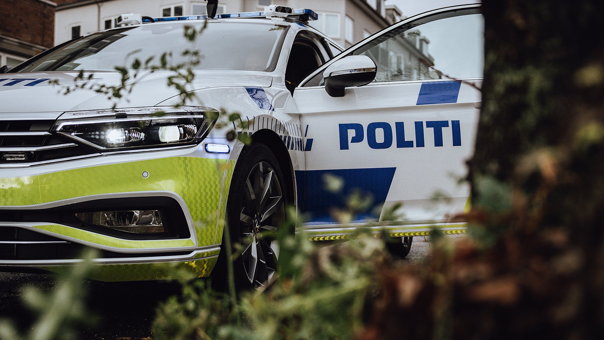 Politi standsede mand i stjålet bil - nu er han dømt for fem indbrud ...