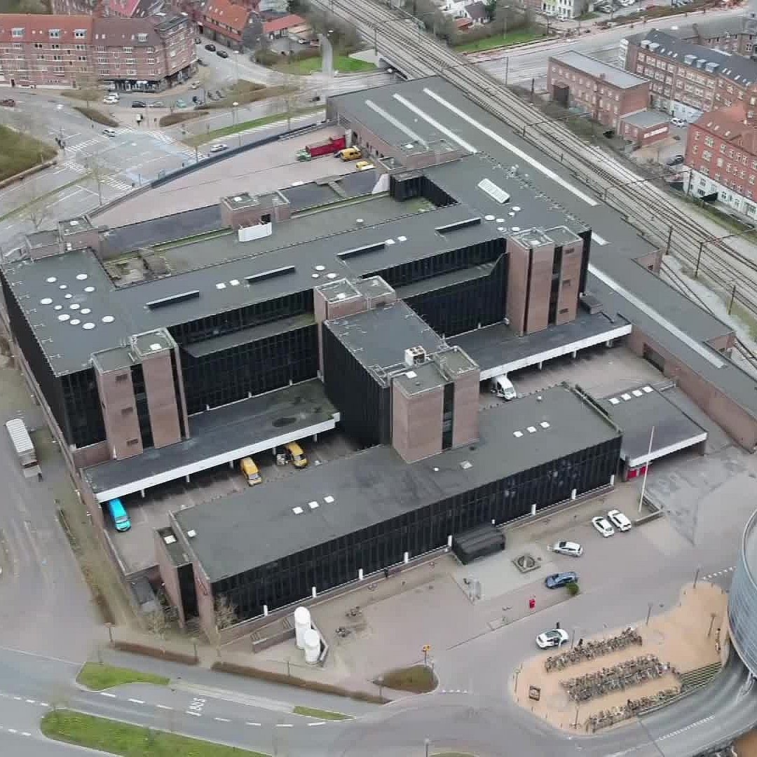 Mælkehvid parti Rejsebureau Ny bydel: Nedrivning af postbygning kan skabe nyt liv | TV2 Fyn