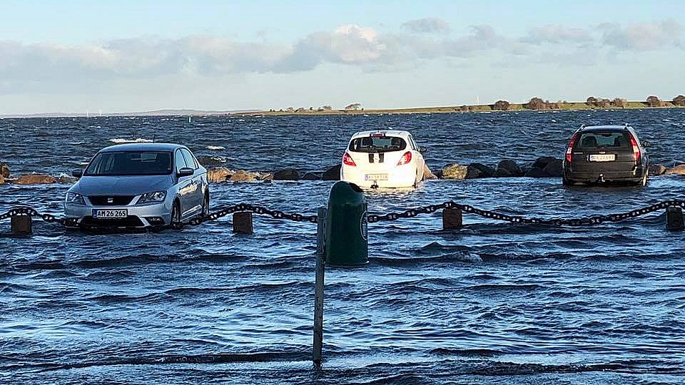 Oversvømmelser Flere Steder På Fyn Se Fynboernes Billeder Fra Stormfloden Tv 2 Fyn 