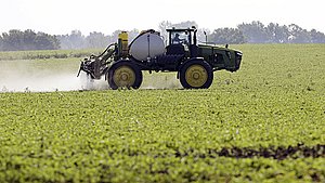 Landmand får bøde for at have brugt ulovlige pesticider